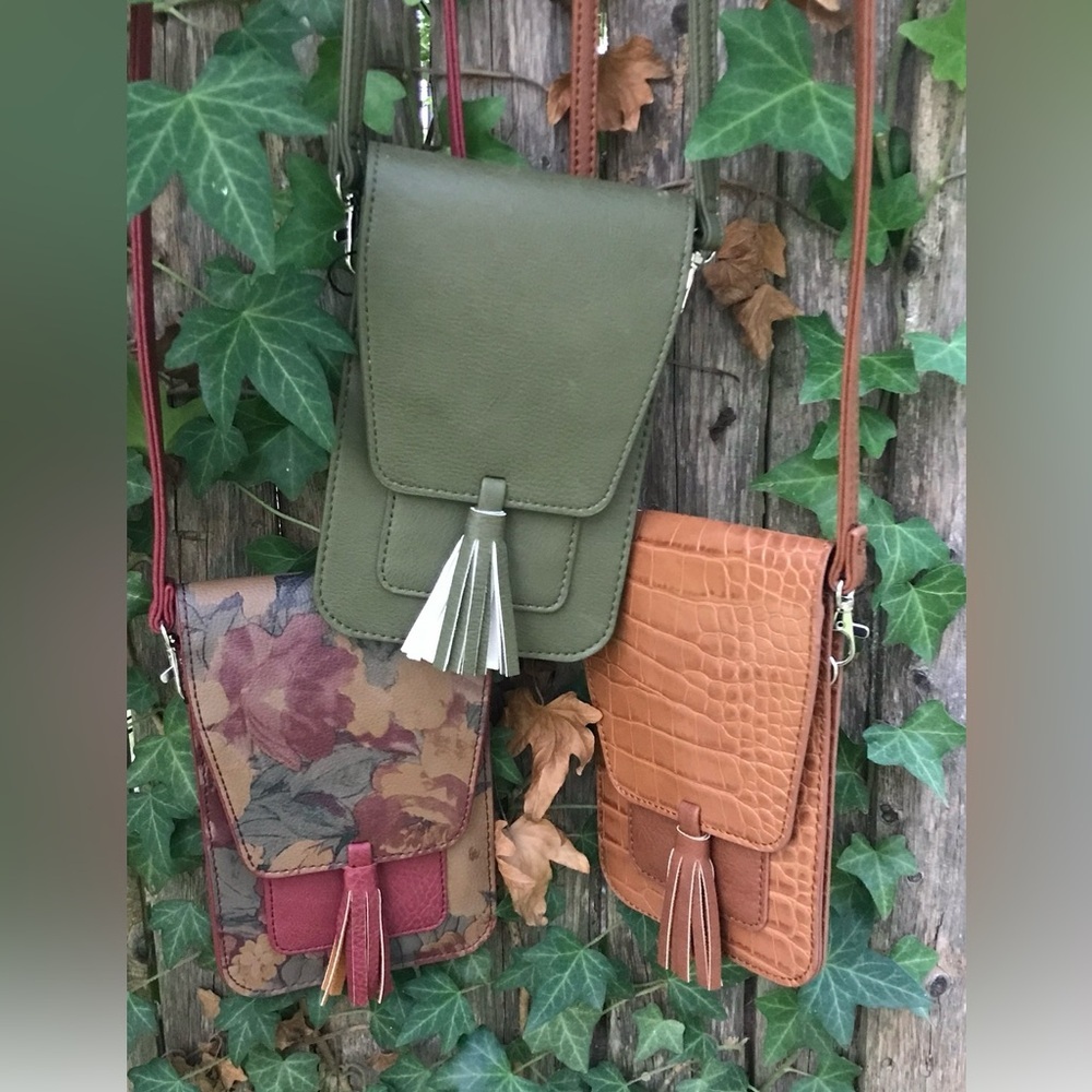 NWT K Carroll Army Green  Crossbody Bag with Tassel- RFID protected - Picture 4 of 5